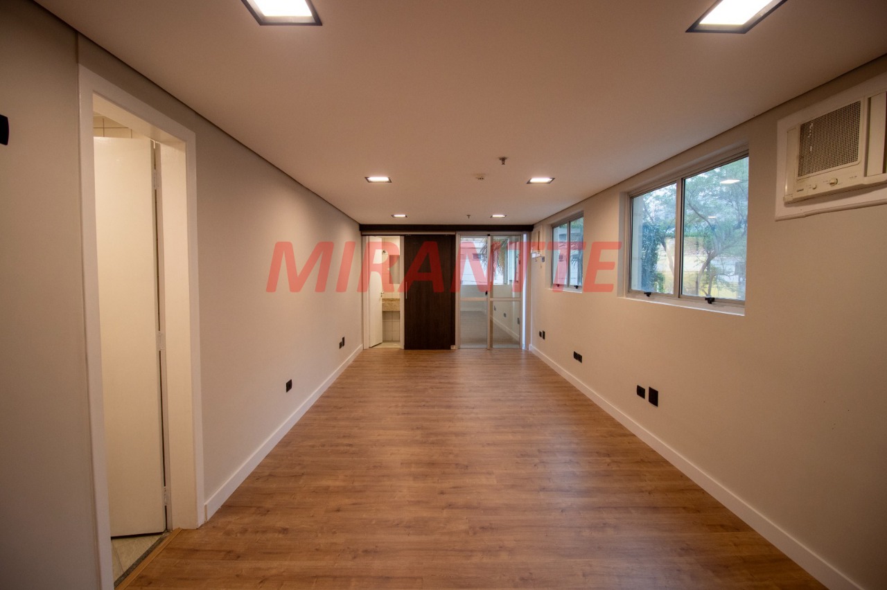 Comercial de 103m² em Casa Verde