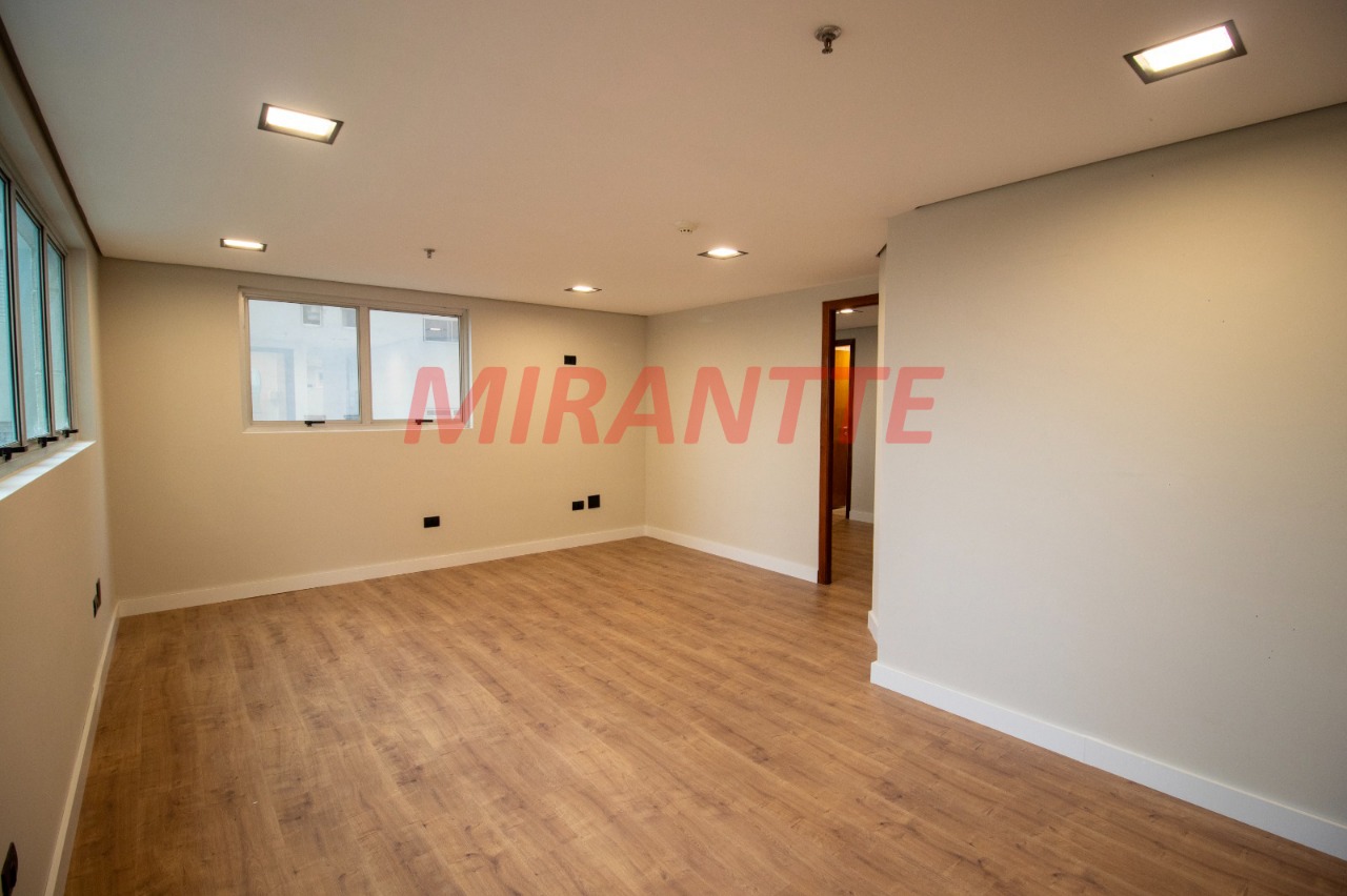 Comercial de 103m² em Casa Verde