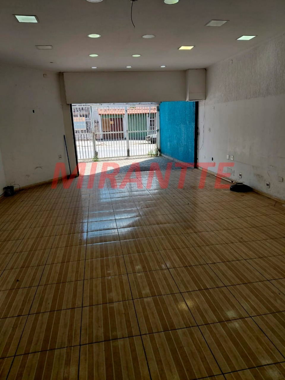 Comercial de 100m² em Vila Gustavo