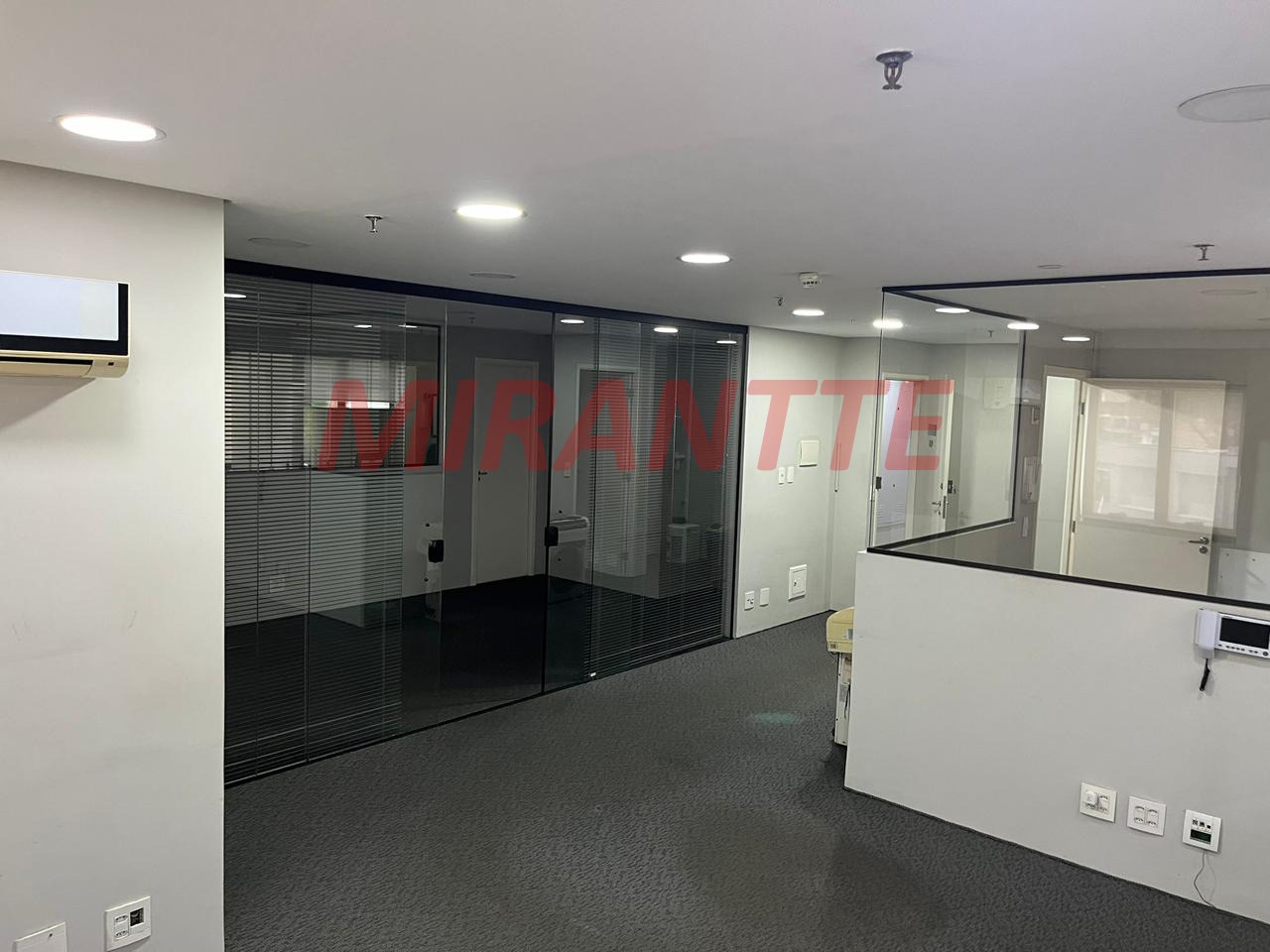 Comercial de 44m² em Santana