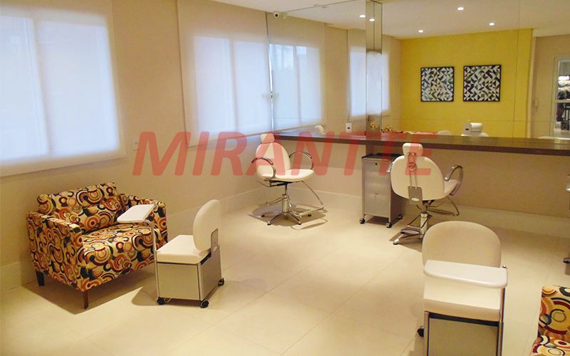 Apartamento de 60m² com 2 quartos em Jardim Tupanci