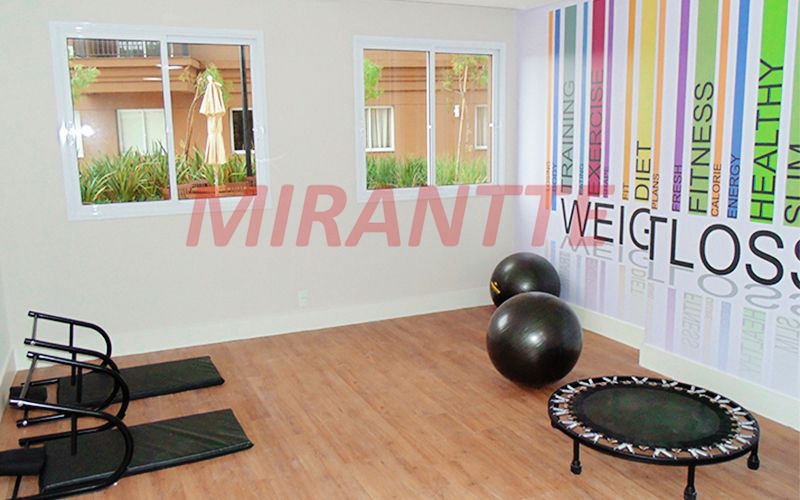 Apartamento de 60m² com 2 quartos em Jardim Tupanci
