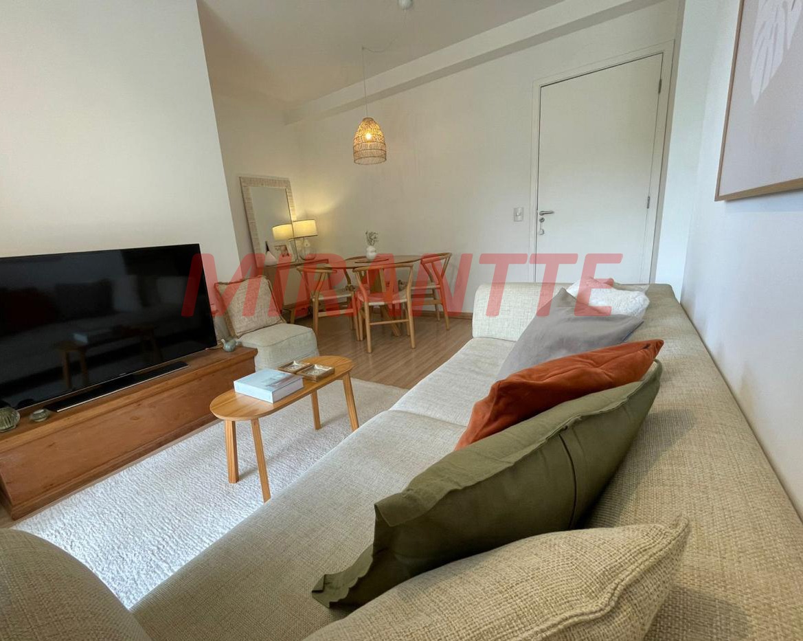 Apartamento de 60m² com 2 quartos em Jardim Tupanci