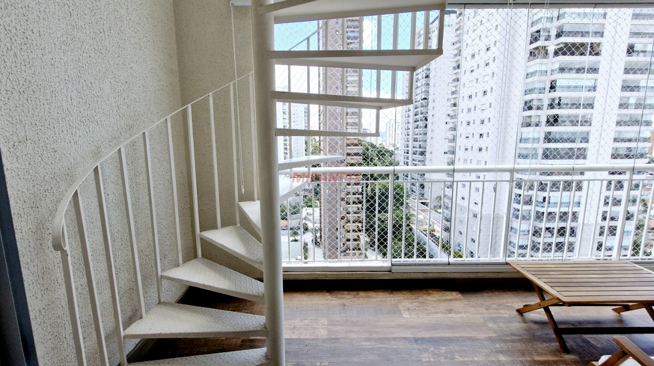 Cobertura de 164m² com 3 quartos em Santana