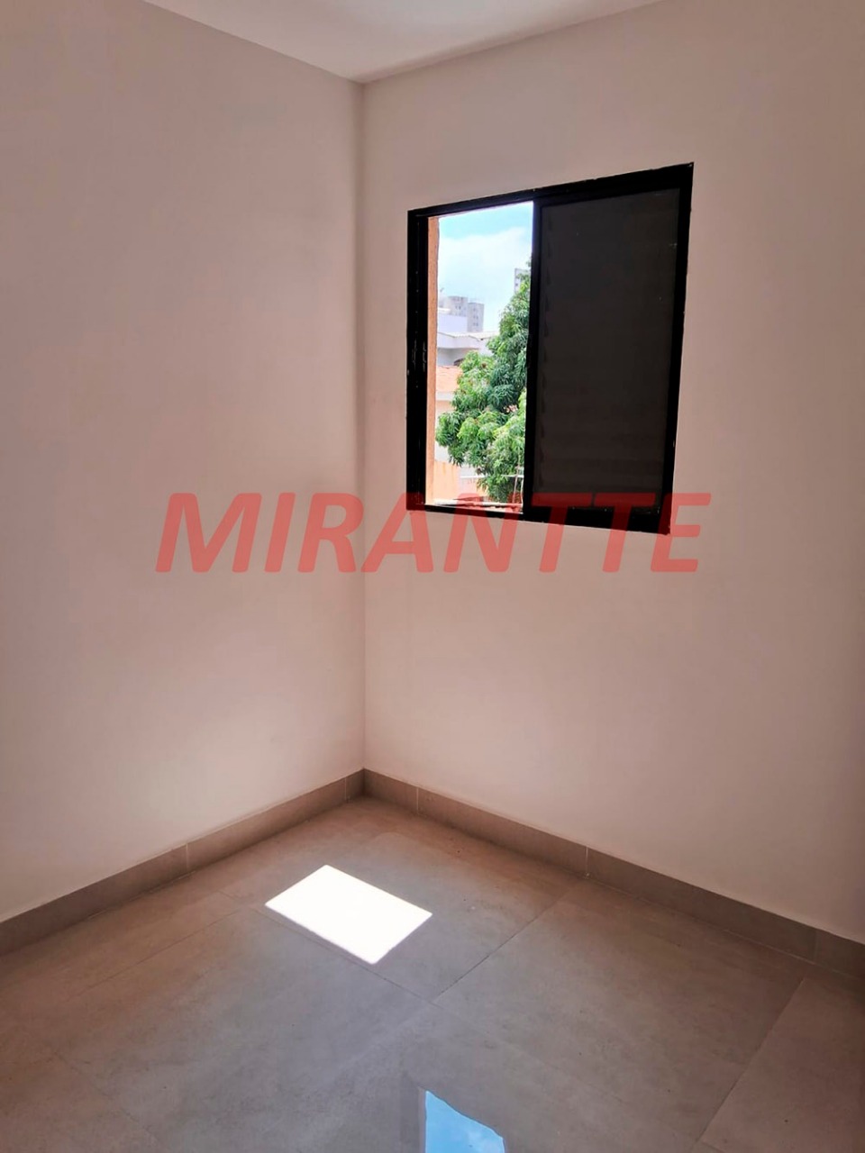 Apartamento de 42m² com 2 quartos em Vila Gustavo