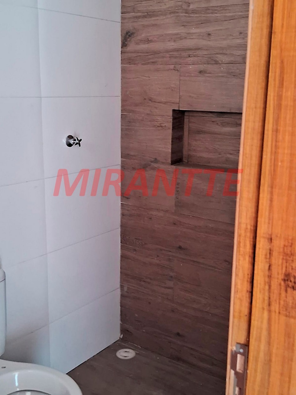 Apartamento de 42m² com 2 quartos em Vila Gustavo