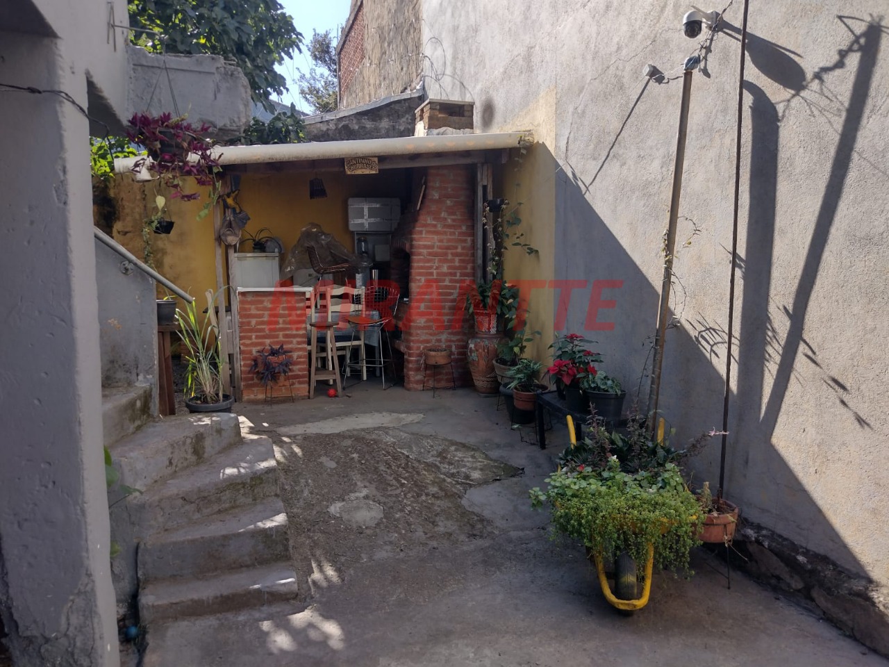 Sobrado de 220m² com 3 quartos em Jardim Brasil (Zona Norte)