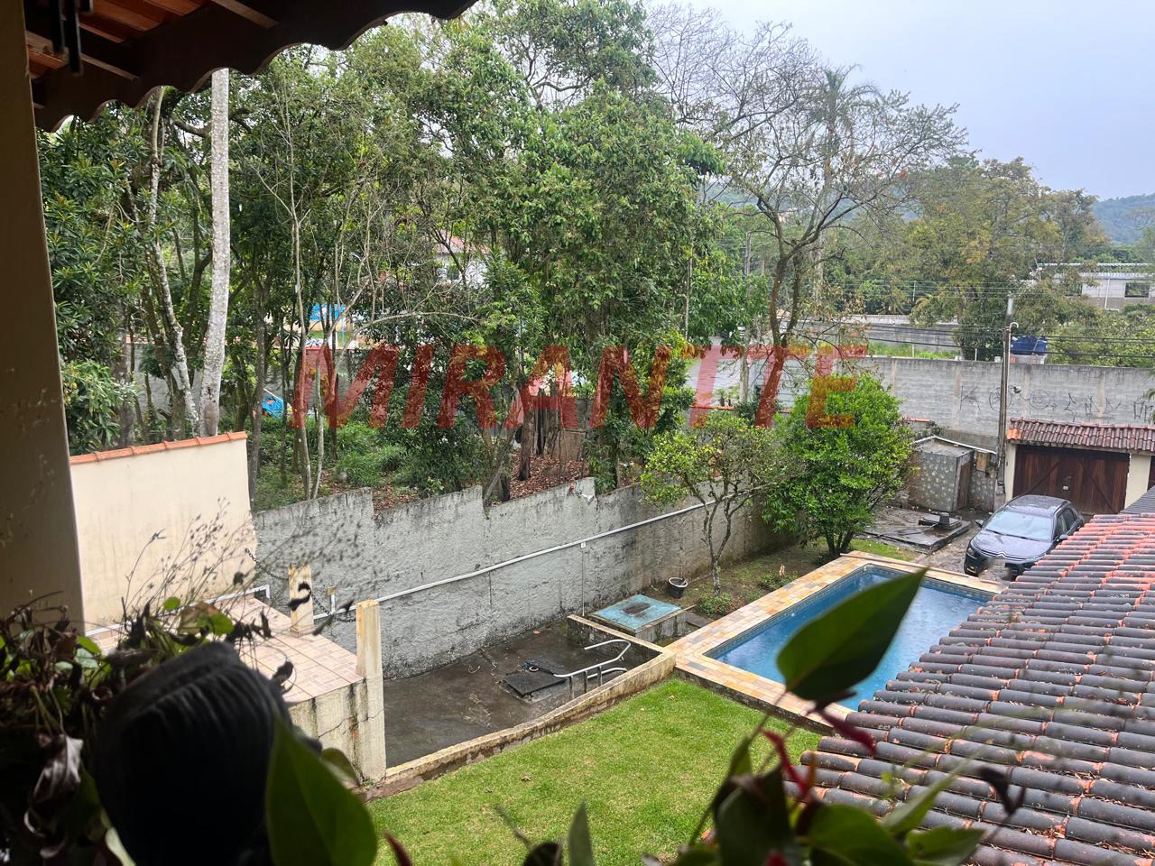 Sobrado de 162m² com 3 quartos em Samambaia