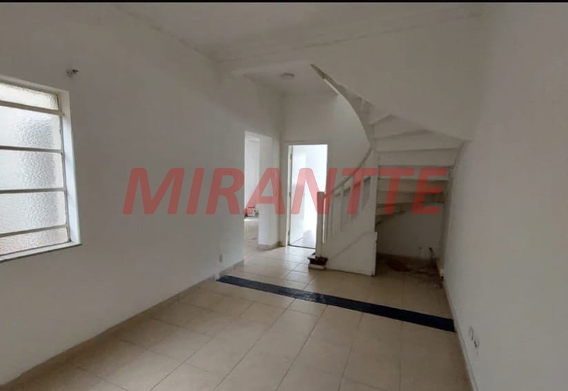 Sobrado de 132m² com 5 quartos em Santana
