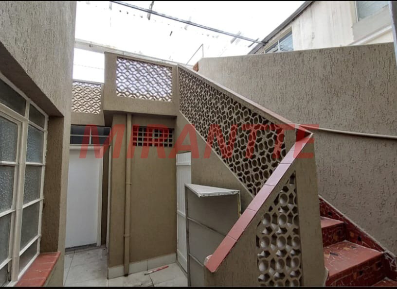 Sobrado de 132m² com 5 quartos em Santana