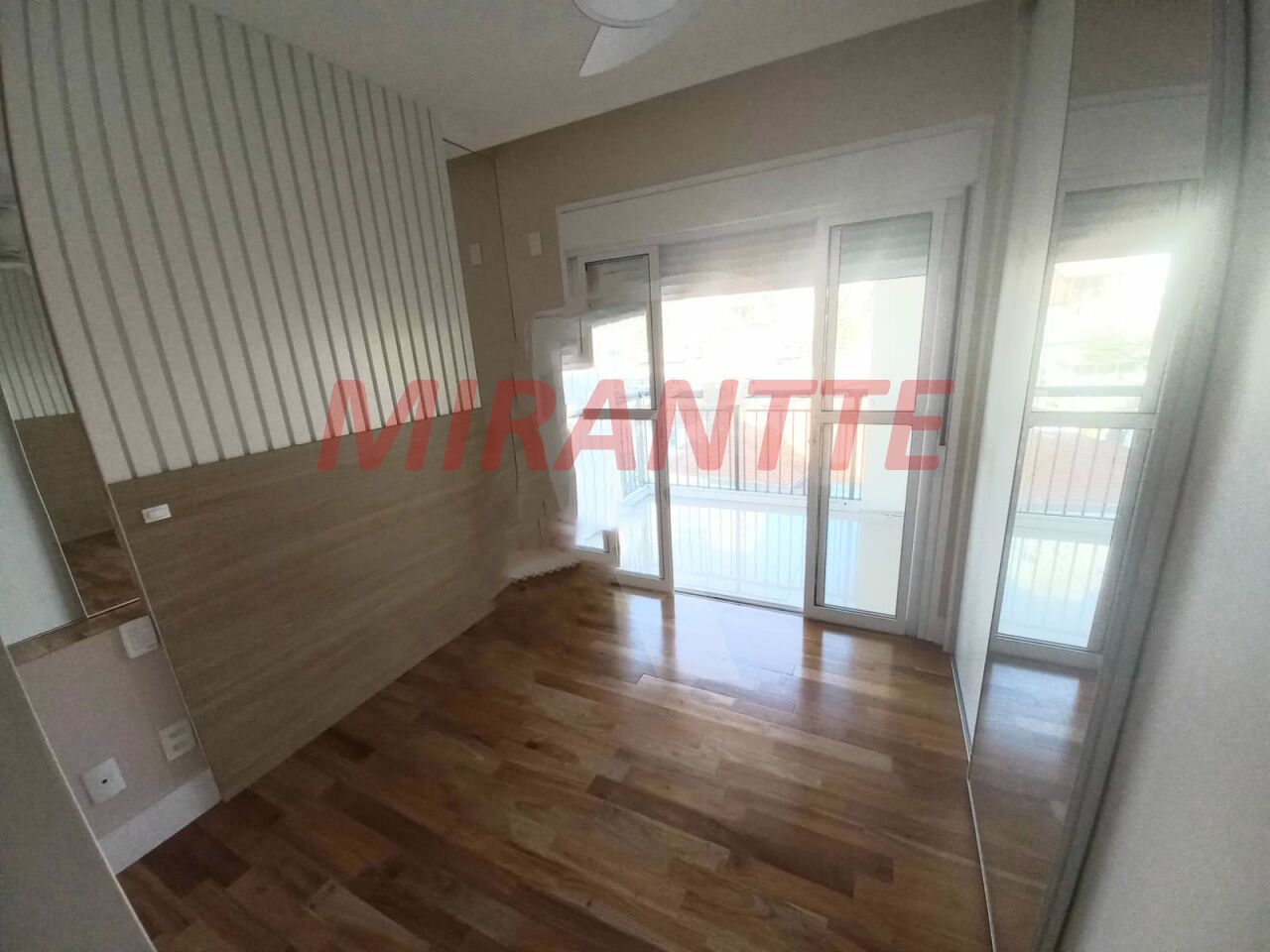 Apartamento de 94m² com 3 quartos em Santana