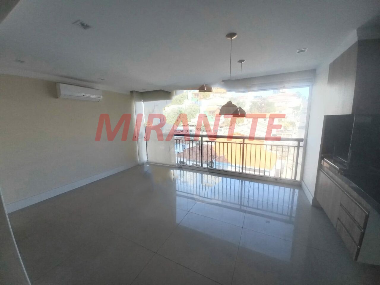 Apartamento de 94m² com 3 quartos em Santana
