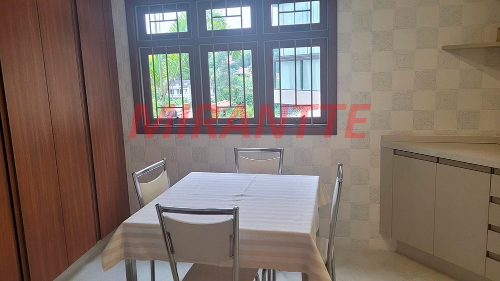 Sobrado de 359m² com 3 quartos em Barro Branco (Zona Norte)