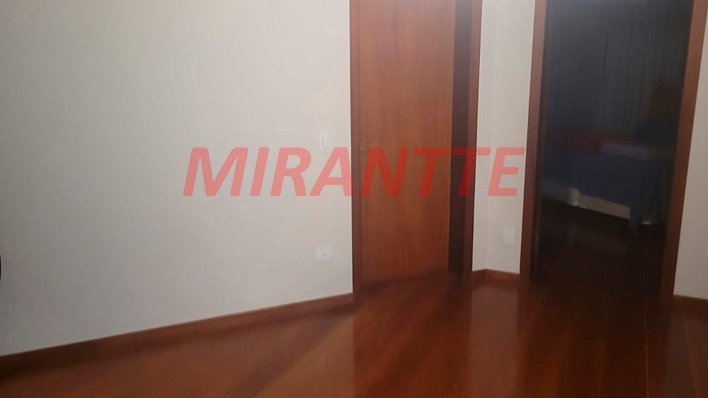 Sobrado de 359m² com 3 quartos em Barro Branco (Zona Norte)