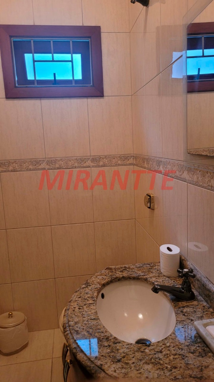 Sobrado de 359m² com 3 quartos em Barro Branco (Zona Norte)