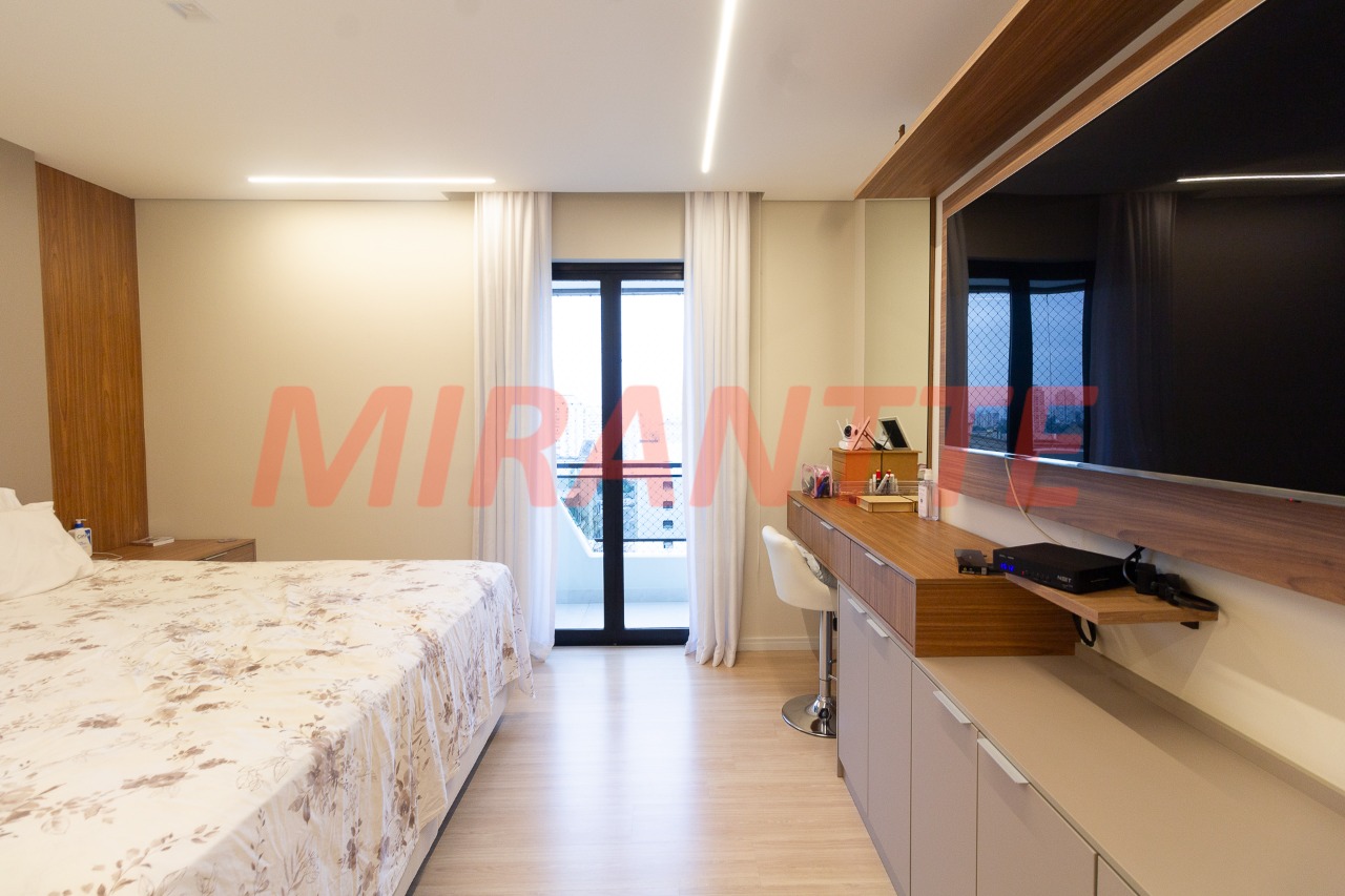 Apartamento de 230m² com 4 quartos em Santana