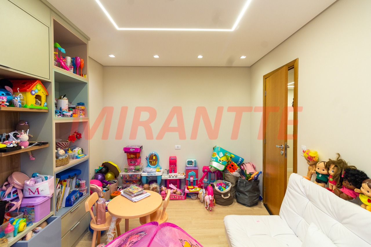 Apartamento de 230m² com 4 quartos em Santana