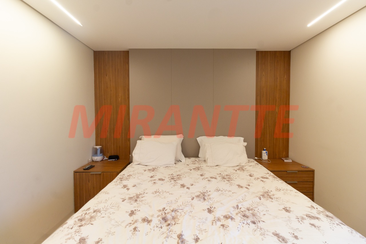 Apartamento de 230m² com 4 quartos em Santana