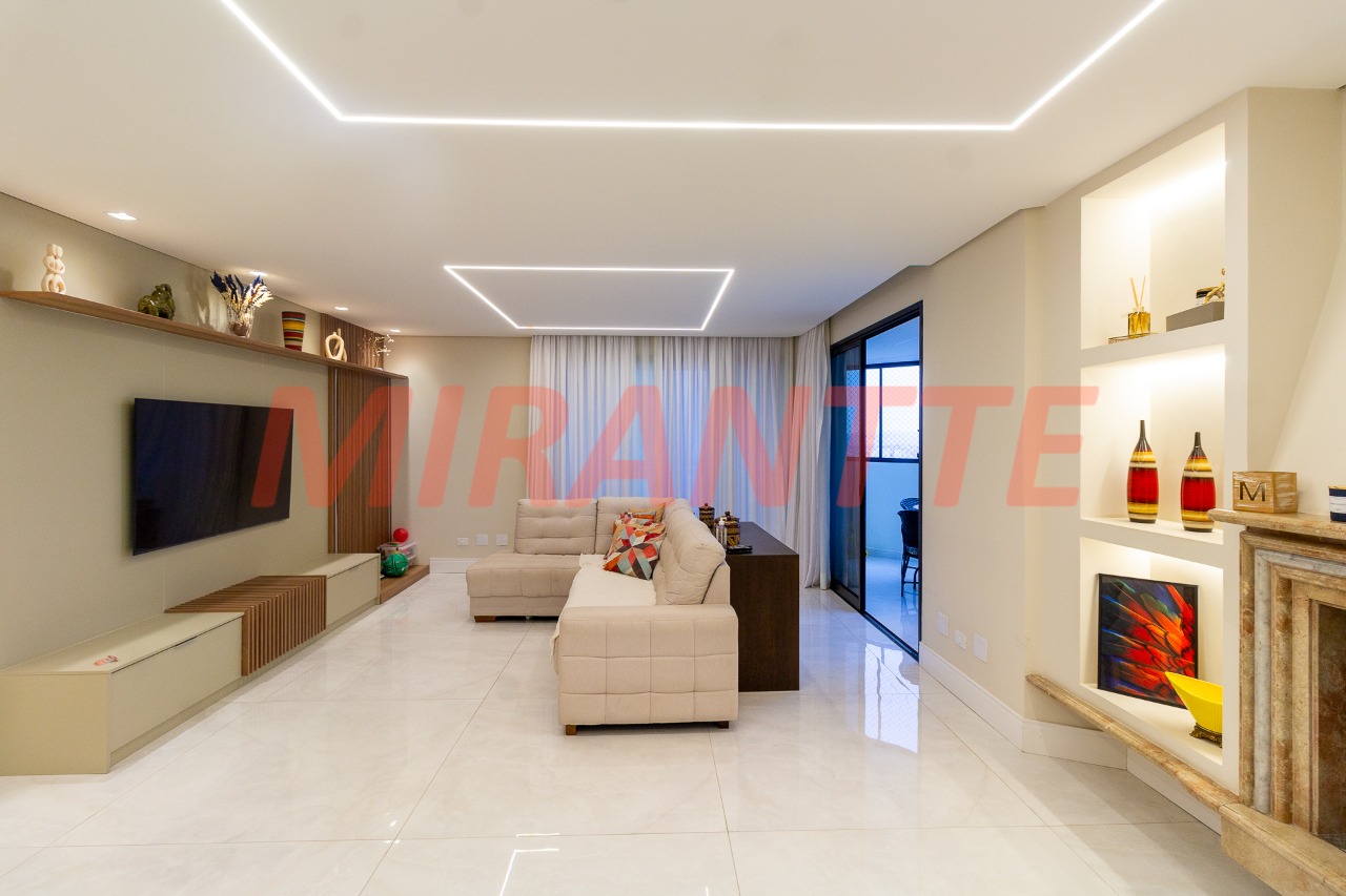 Apartamento de 230m² com 4 quartos em Santana
