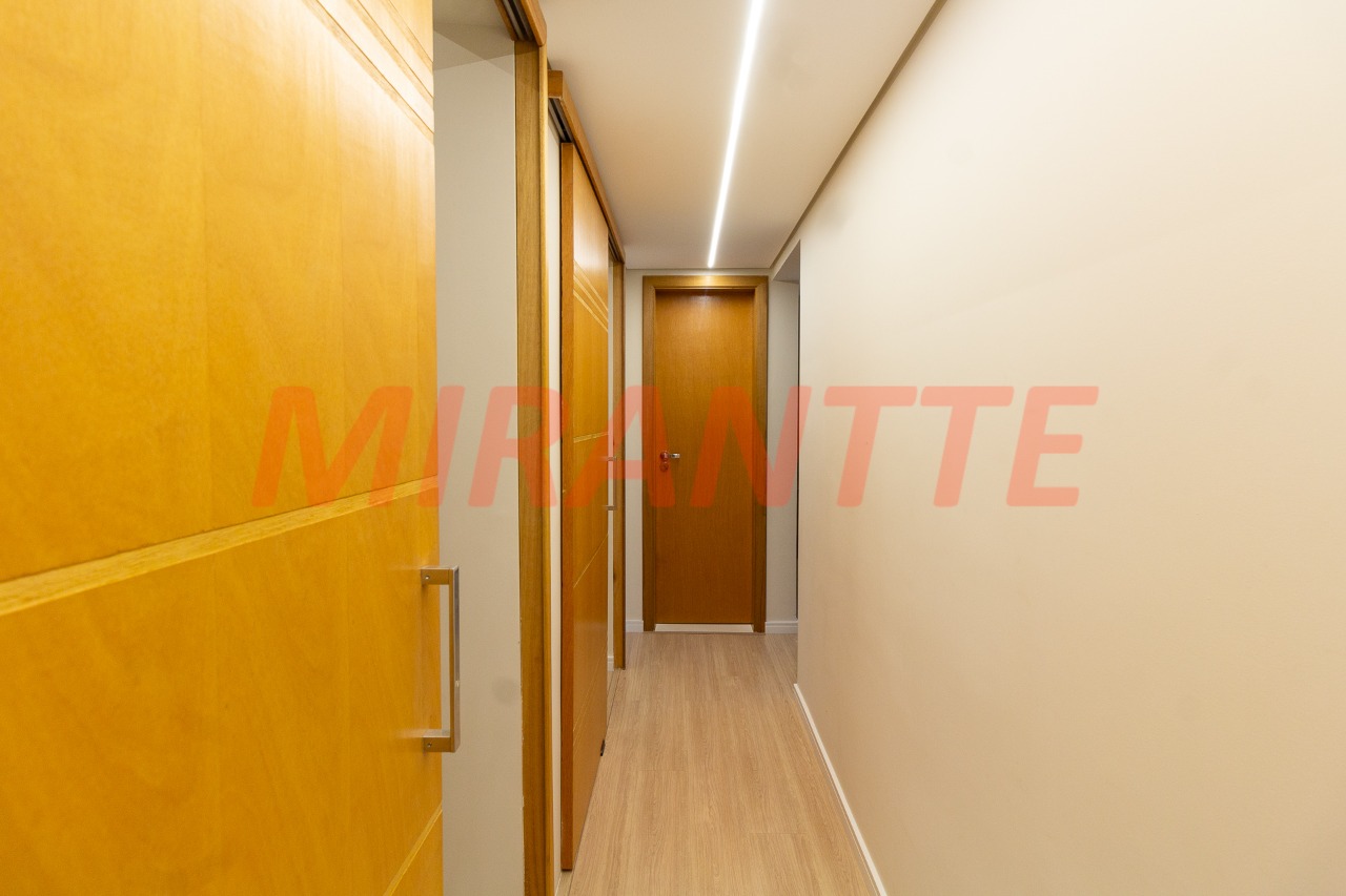 Apartamento de 230m² com 4 quartos em Santana