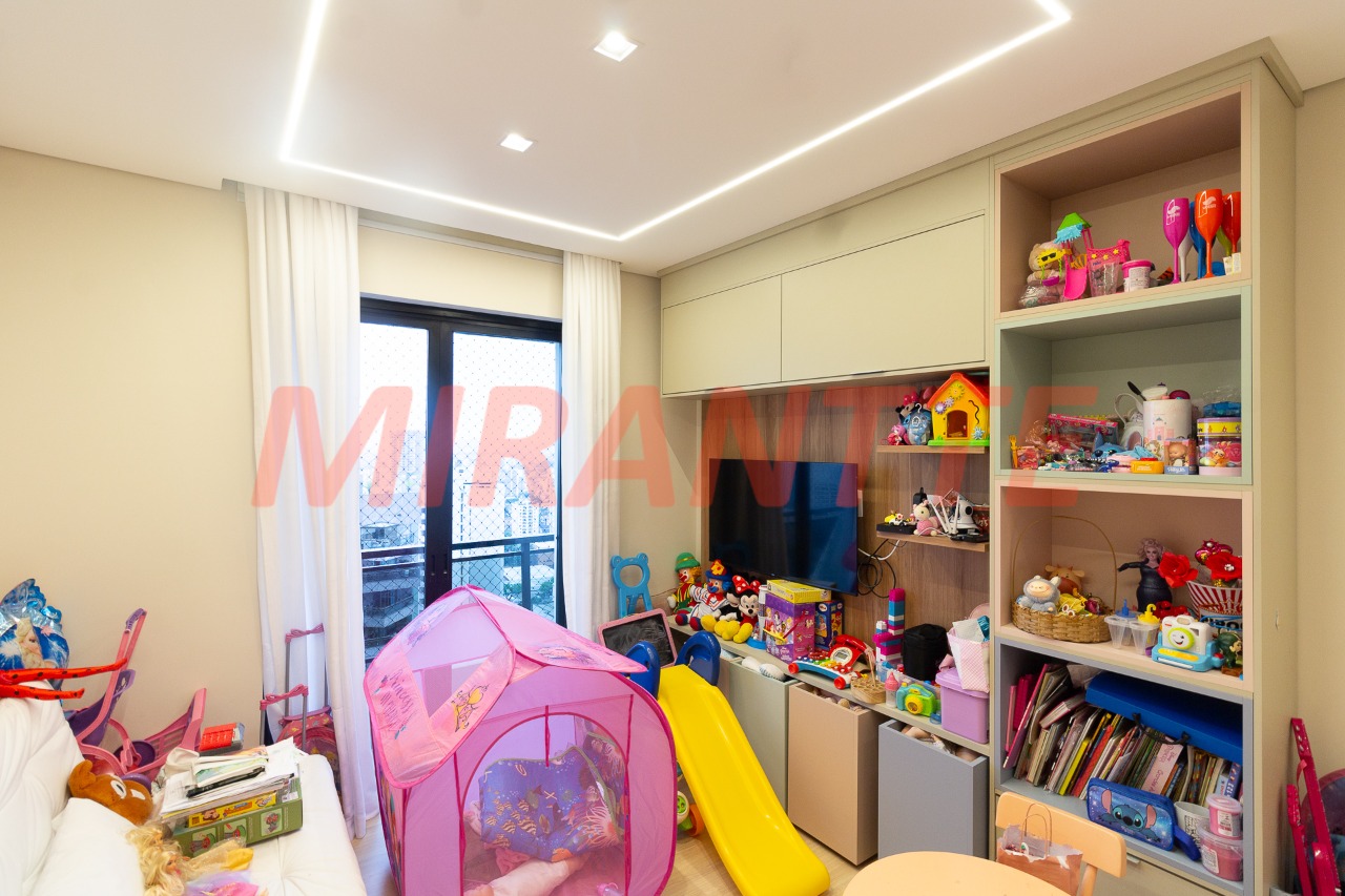 Apartamento de 230m² com 4 quartos em Santana