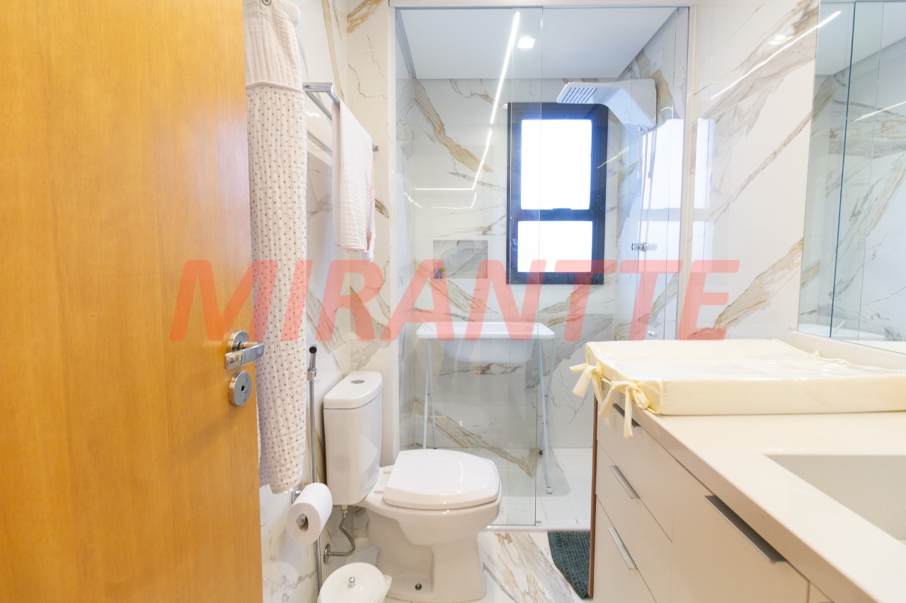 Apartamento de 230m² com 4 quartos em Santana