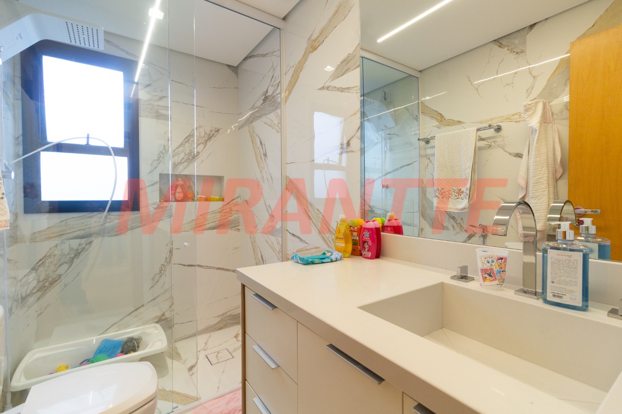Apartamento de 230m² com 4 quartos em Santana