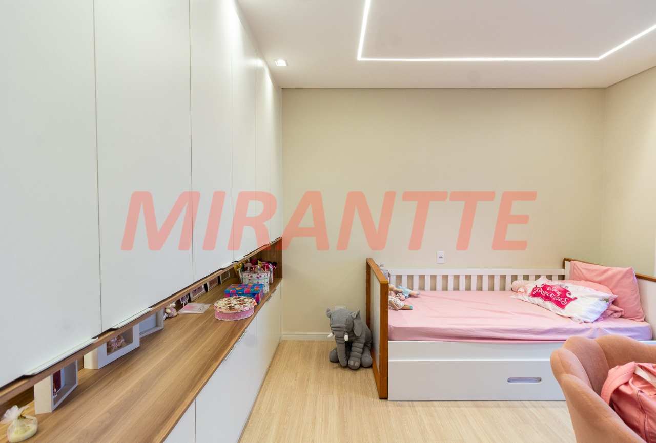 Apartamento de 230m² com 4 quartos em Santana