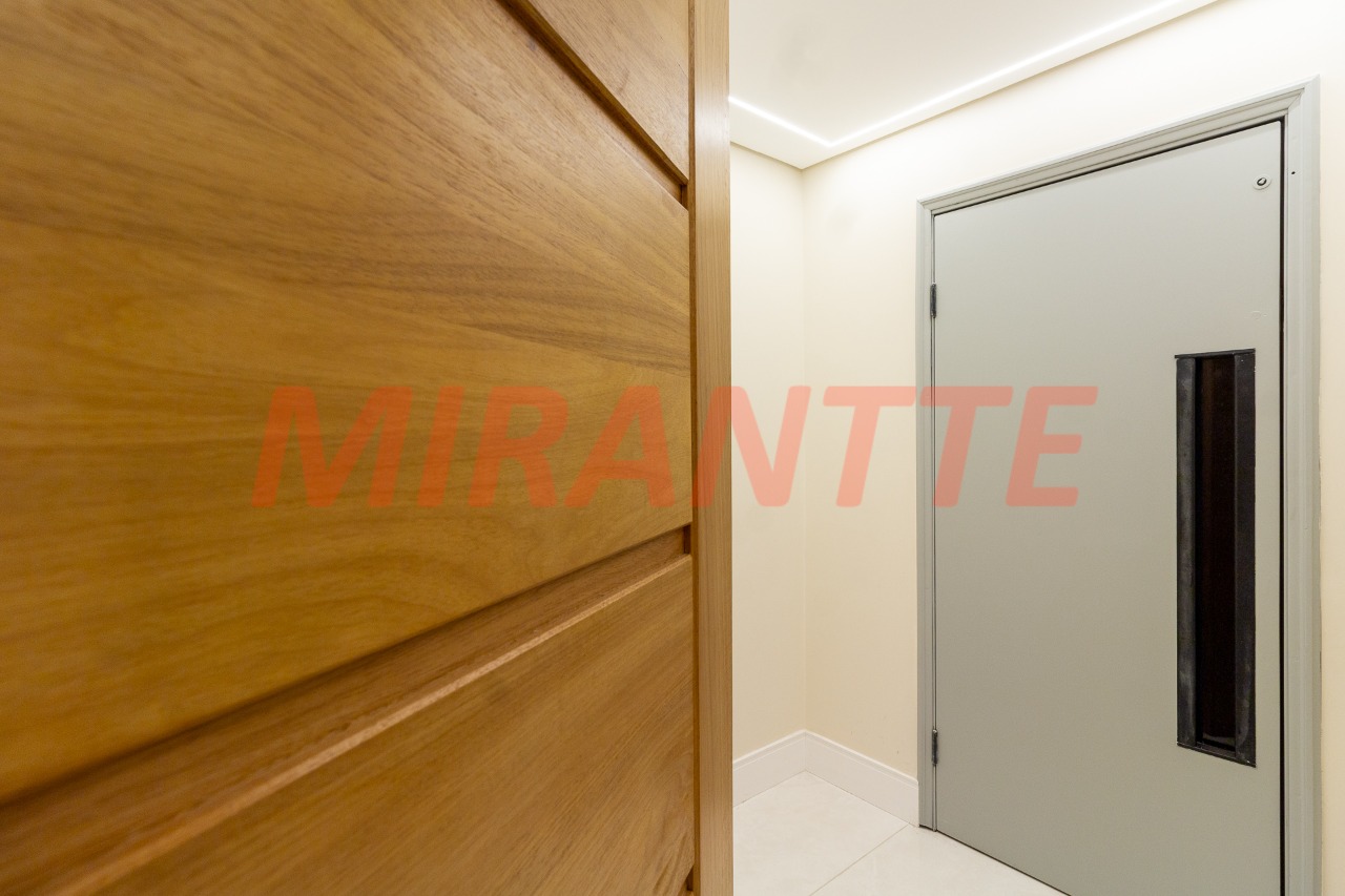 Apartamento de 230m² com 4 quartos em Santana