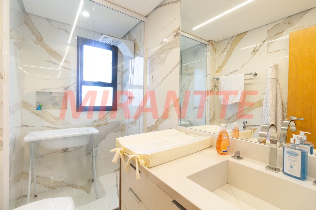 Apartamento de 230m² com 4 quartos em Santana