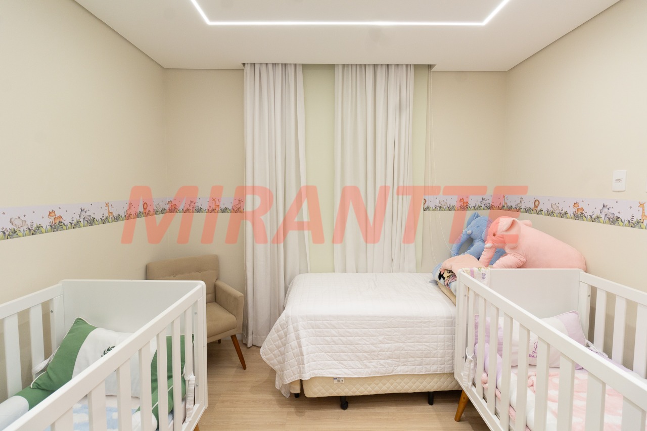 Apartamento de 230m² com 4 quartos em Santana