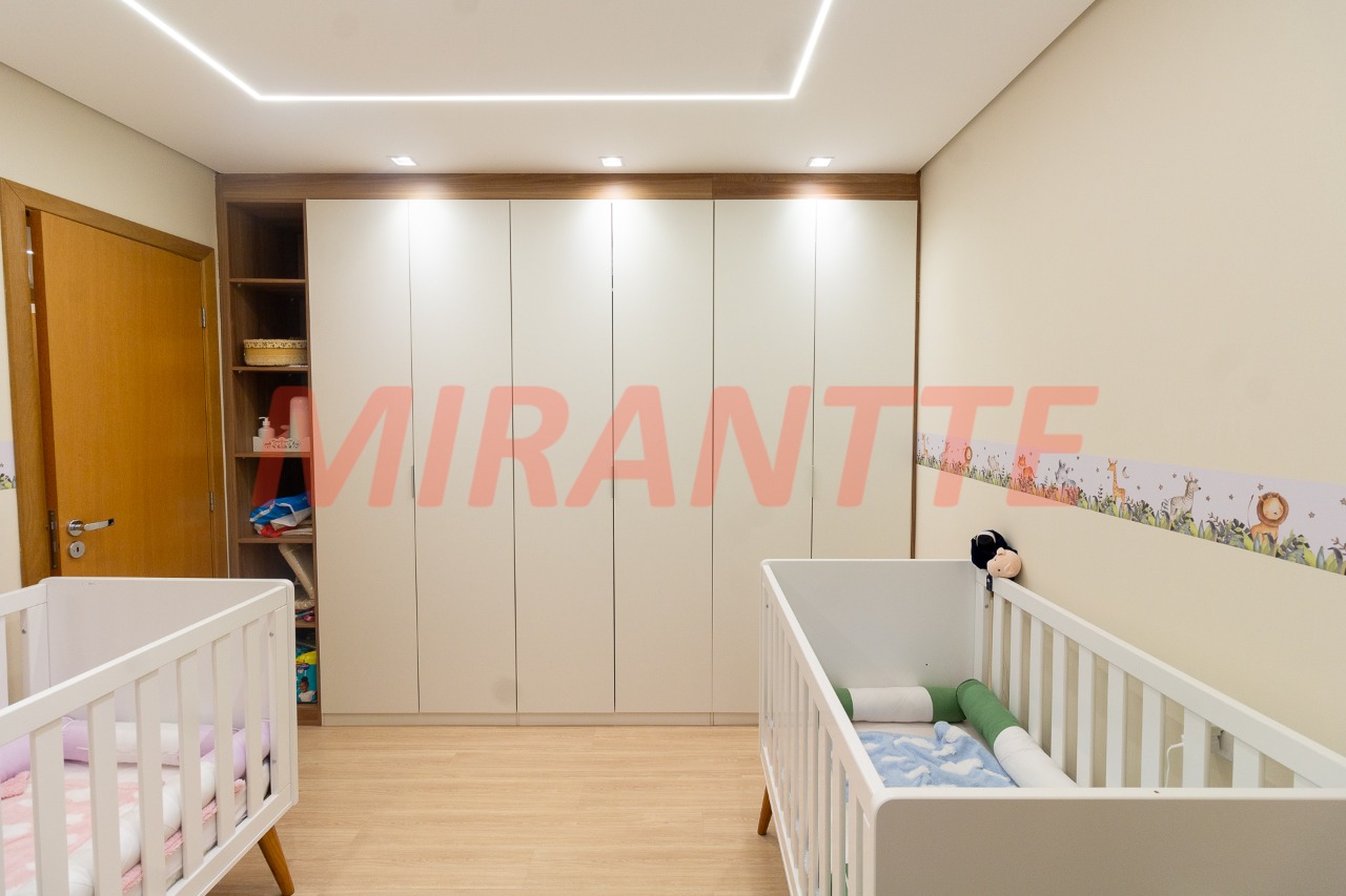 Apartamento de 230m² com 4 quartos em Santana