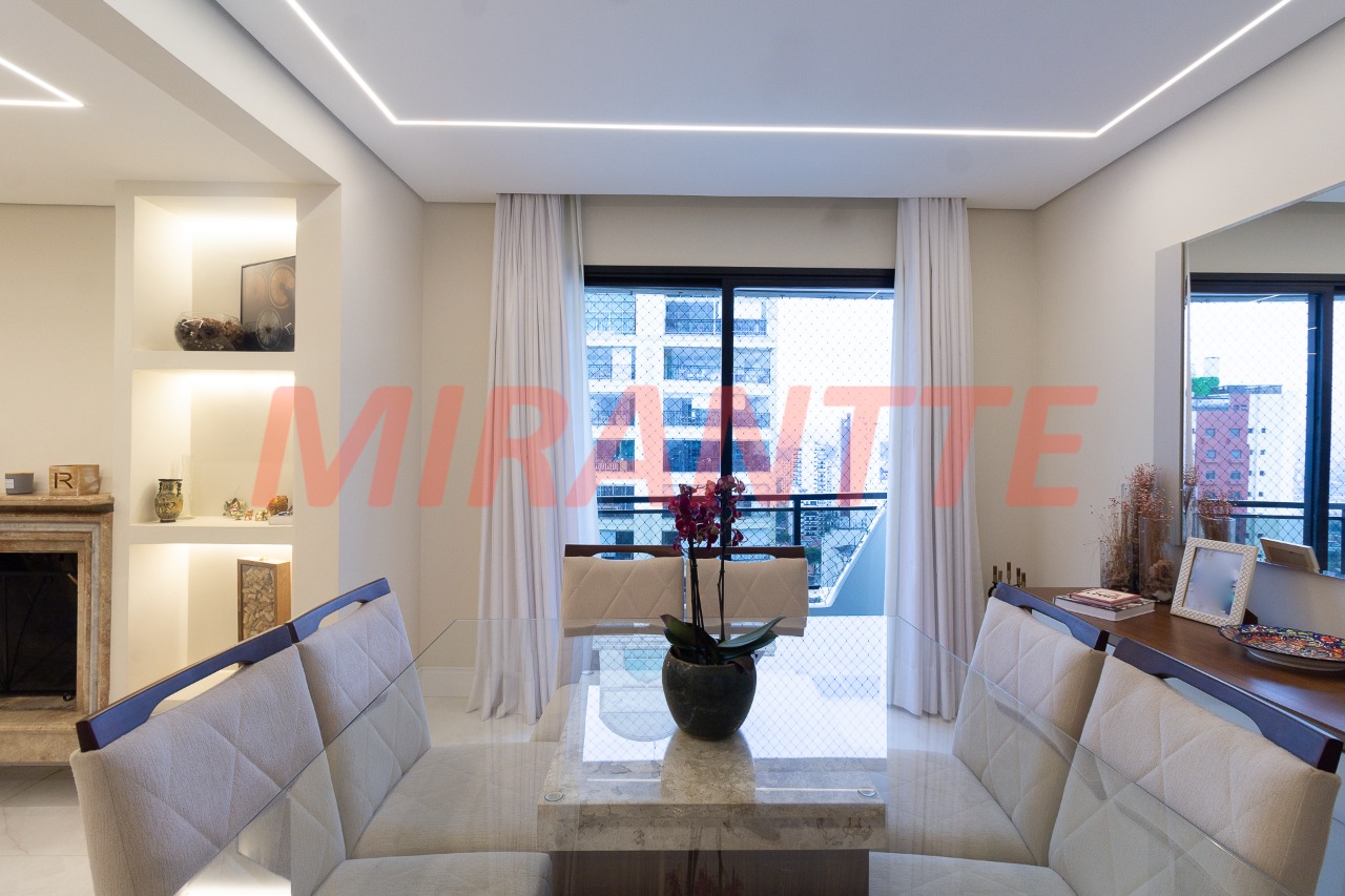 Apartamento de 230m² com 4 quartos em Santana