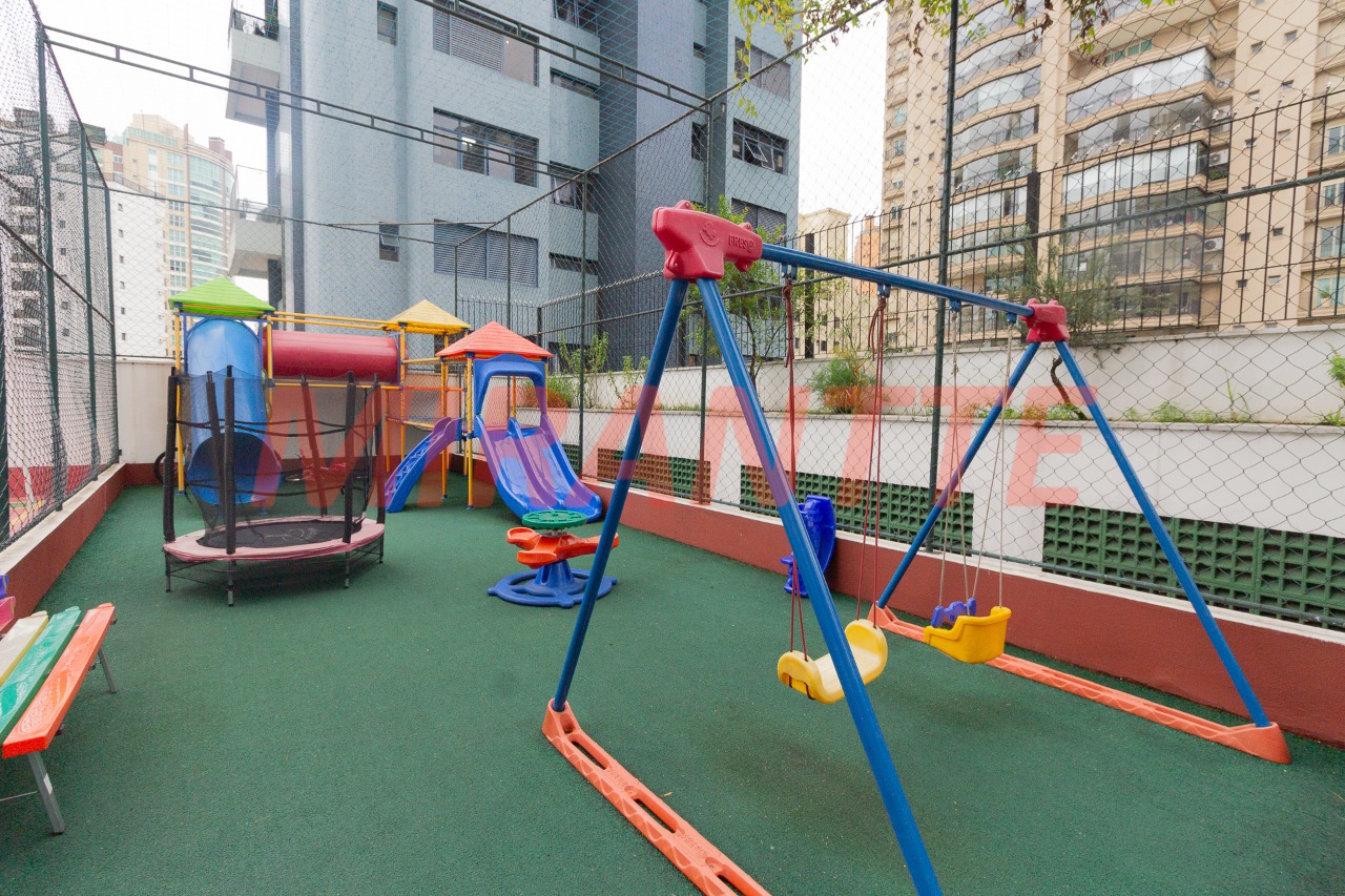 Apartamento de 230m² com 4 quartos em Santana