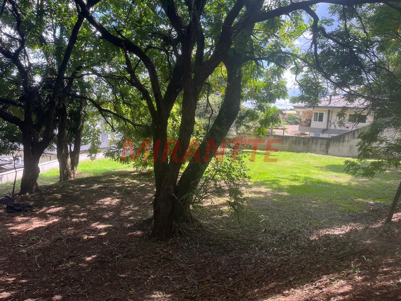 Terreno de 0m² em Condomínio Porto Atibaia
