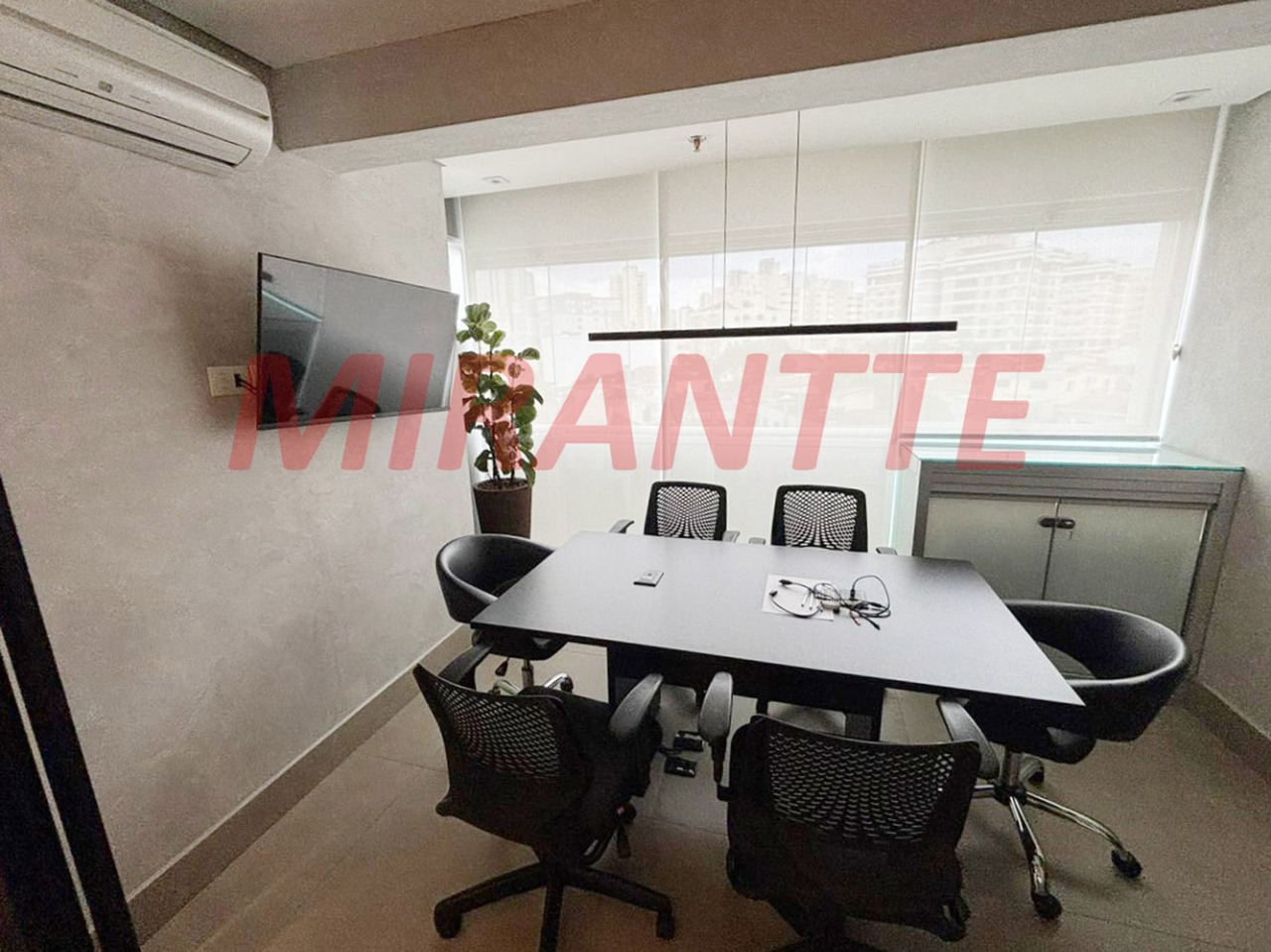 Comercial de 46.61m² em Santana
