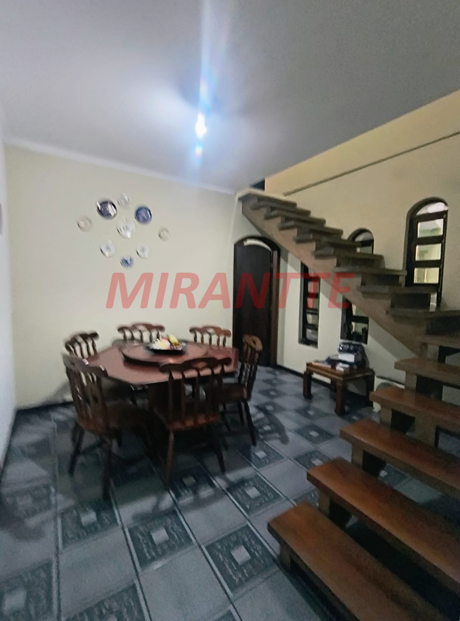 Sobrado de 300m² com 4 quartos em Lauzane Paulista