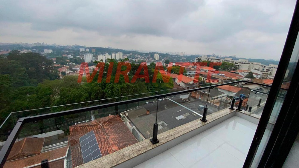 Sobrado de 360m² com 4 quartos em Vila Irmaos Arnoni