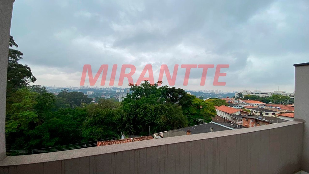 Sobrado de 360m² com 4 quartos em Vila Irmaos Arnoni