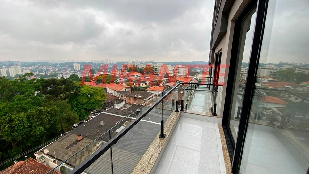 Sobrado de 360m² com 4 quartos em Vila Irmaos Arnoni