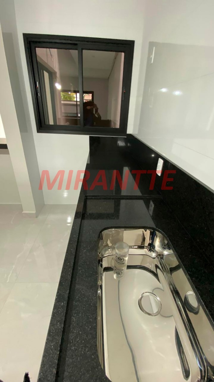Sobrado de 360m² com 4 quartos em Vila Irmaos Arnoni