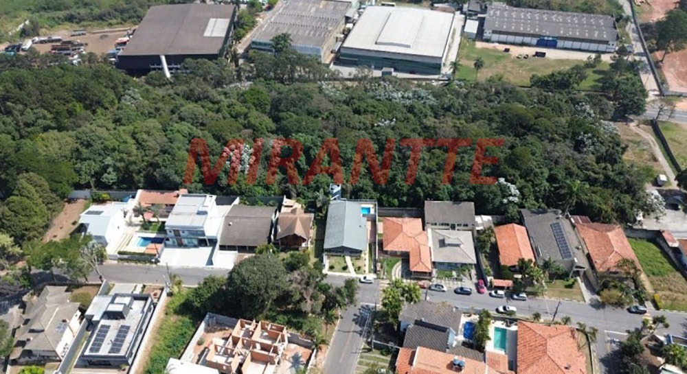 Terreno de m² em Vila São Carlos