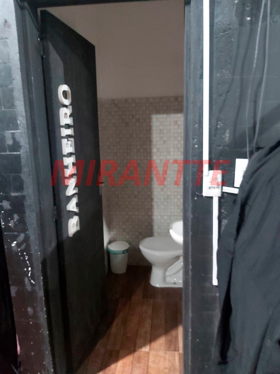 Comercial de 199m² em Parada Inglesa