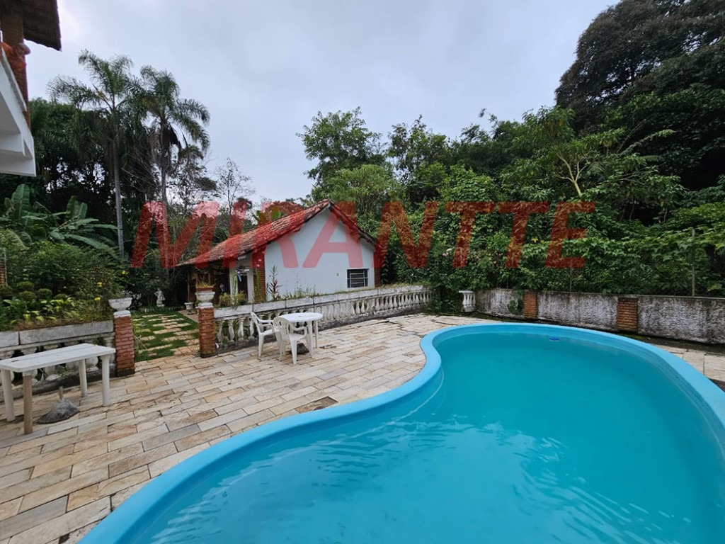 Casa terrea de 720m² com 3 quartos em Caraguatá