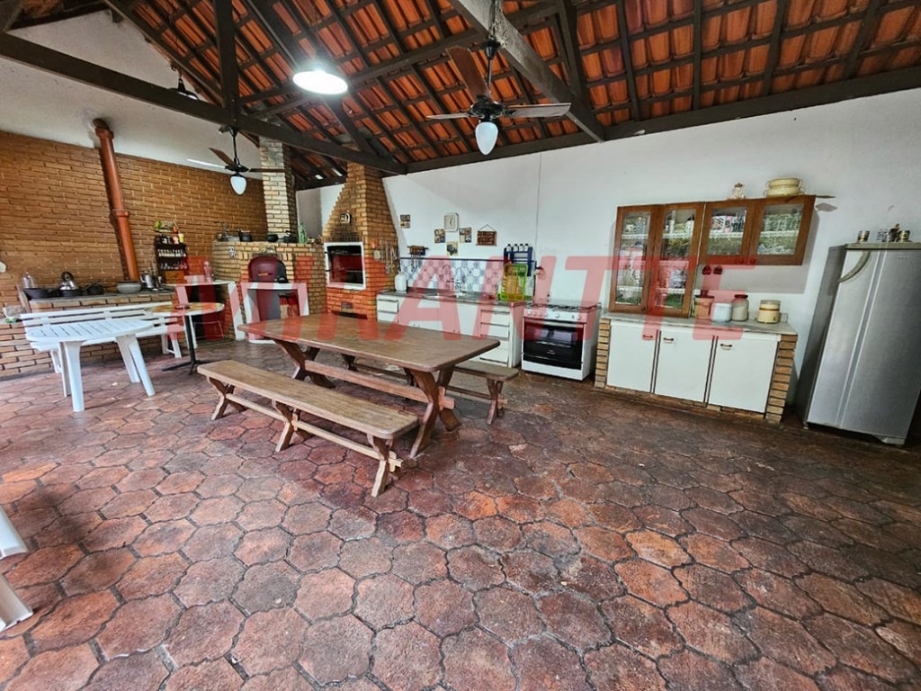 Casa terrea de 720m² com 3 quartos em Caraguatá