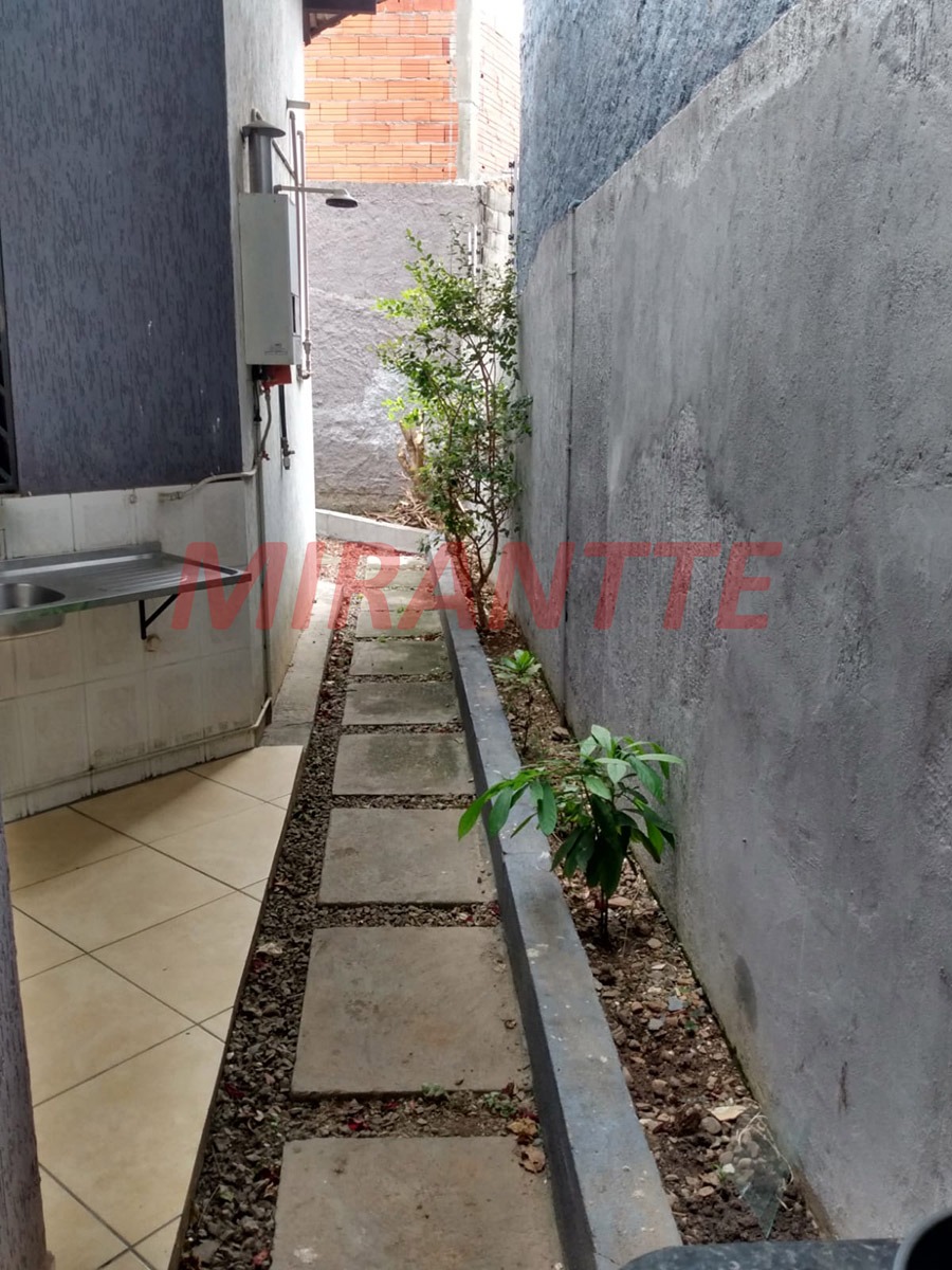 Sobrado de 340m² com 3 quartos em Vila Mazzei