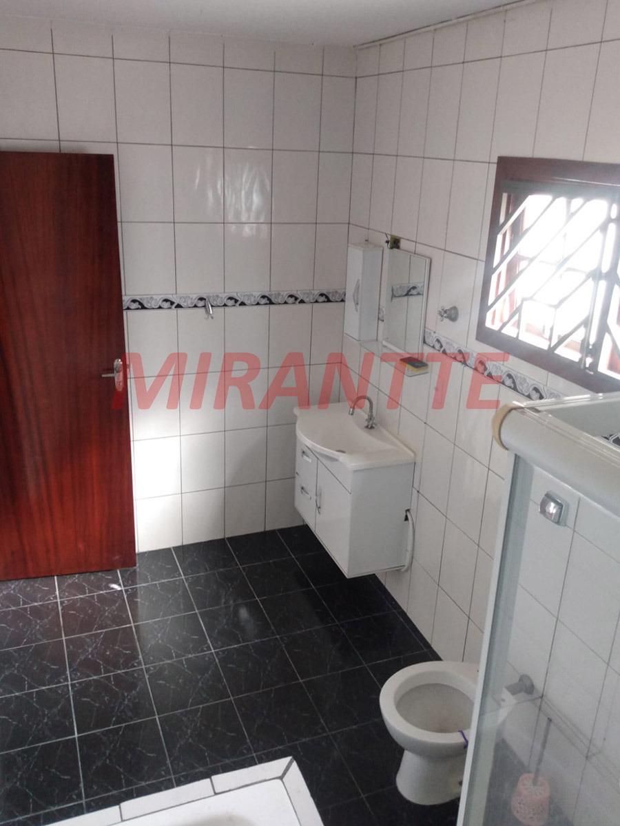 Sobrado de 340m² com 3 quartos em Vila Mazzei