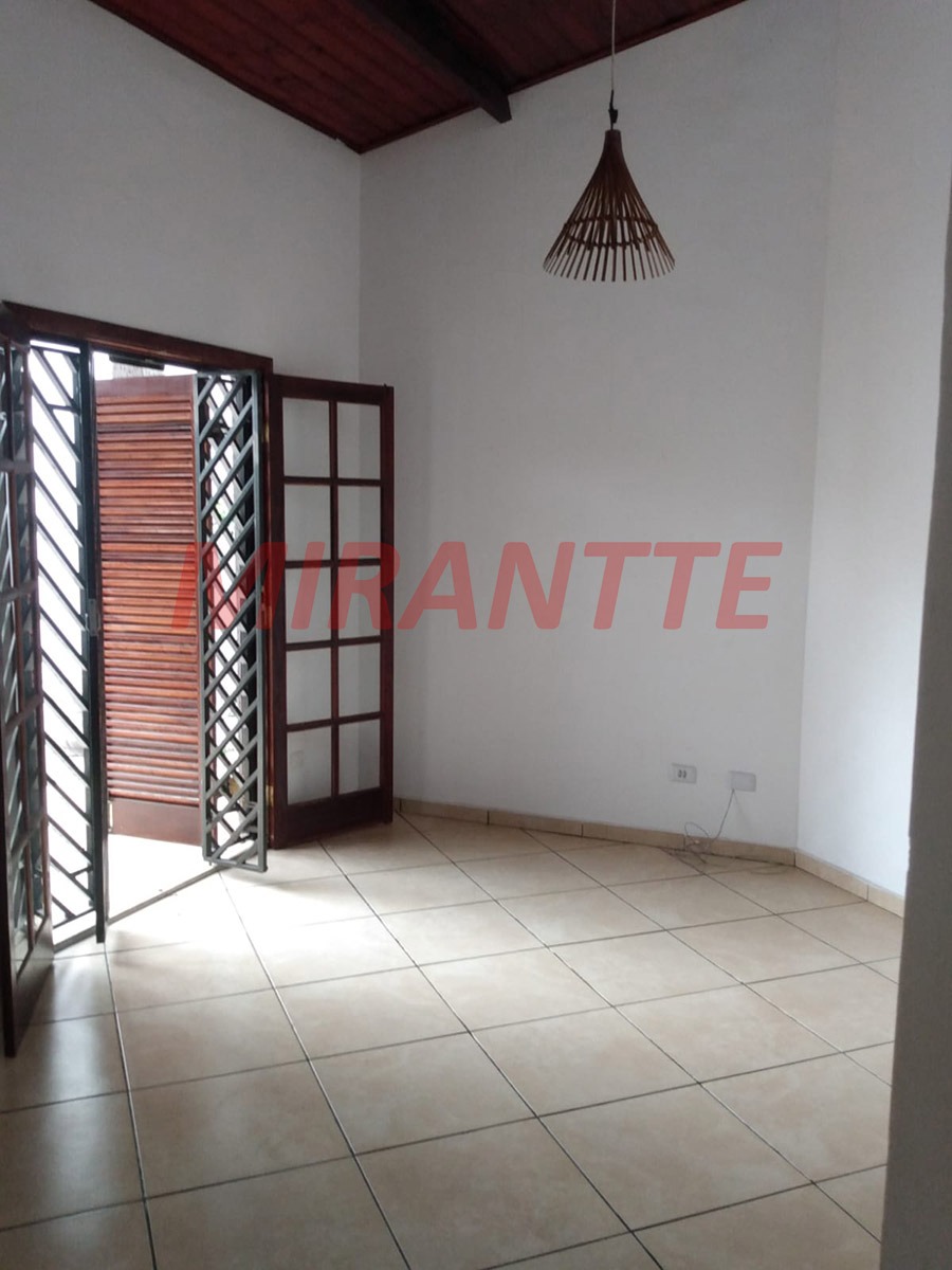 Sobrado de 340m² com 3 quartos em Vila Mazzei