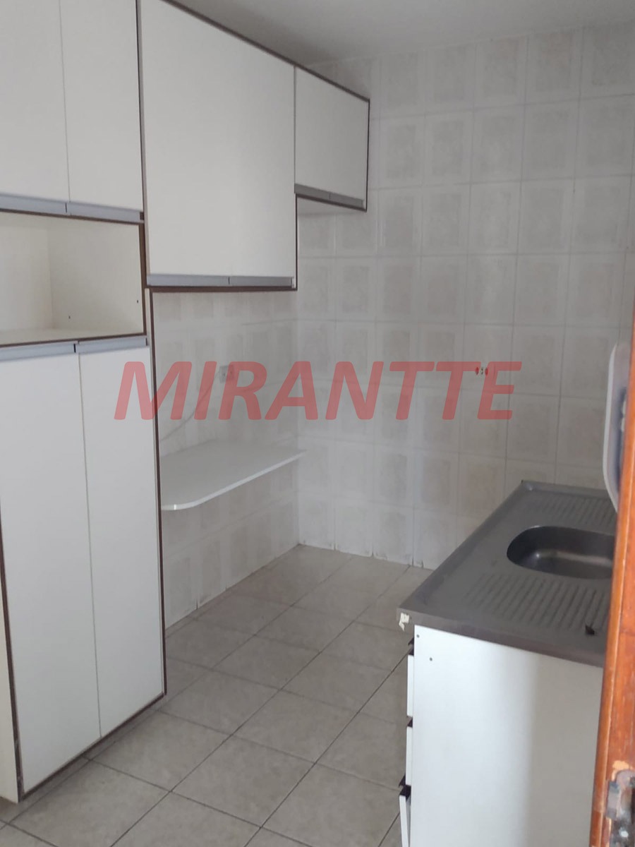 Sobrado de 340m² com 3 quartos em Vila Mazzei