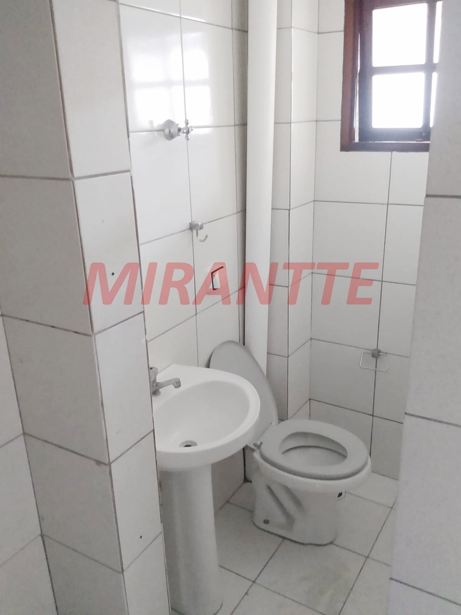 Sobrado de 340m² com 3 quartos em Vila Mazzei